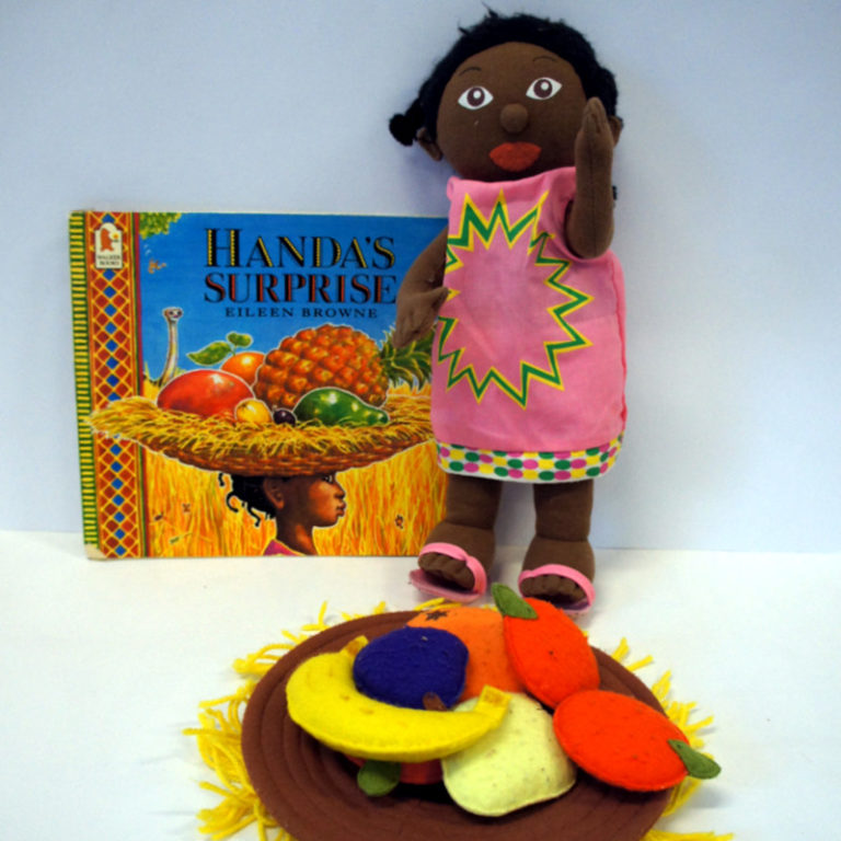 Handa’s Surprise Story Set – Warwick Toy Library